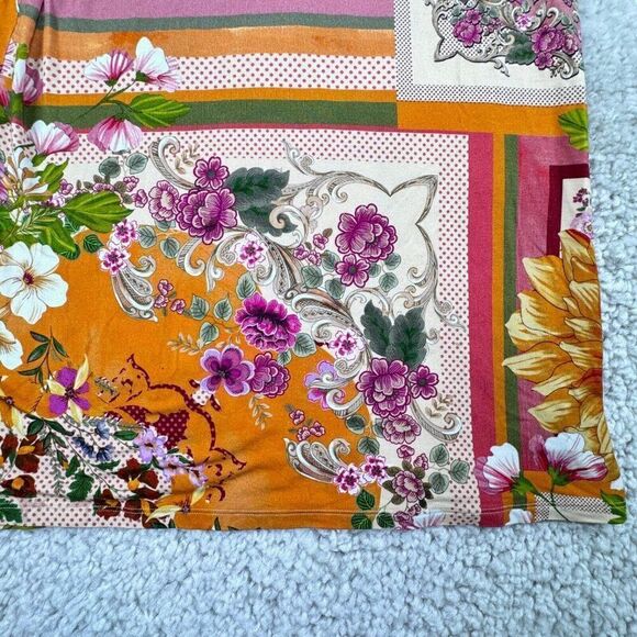 Johnny Was Romantic Bamboo V-Neck Tee - Picture 7 of 10